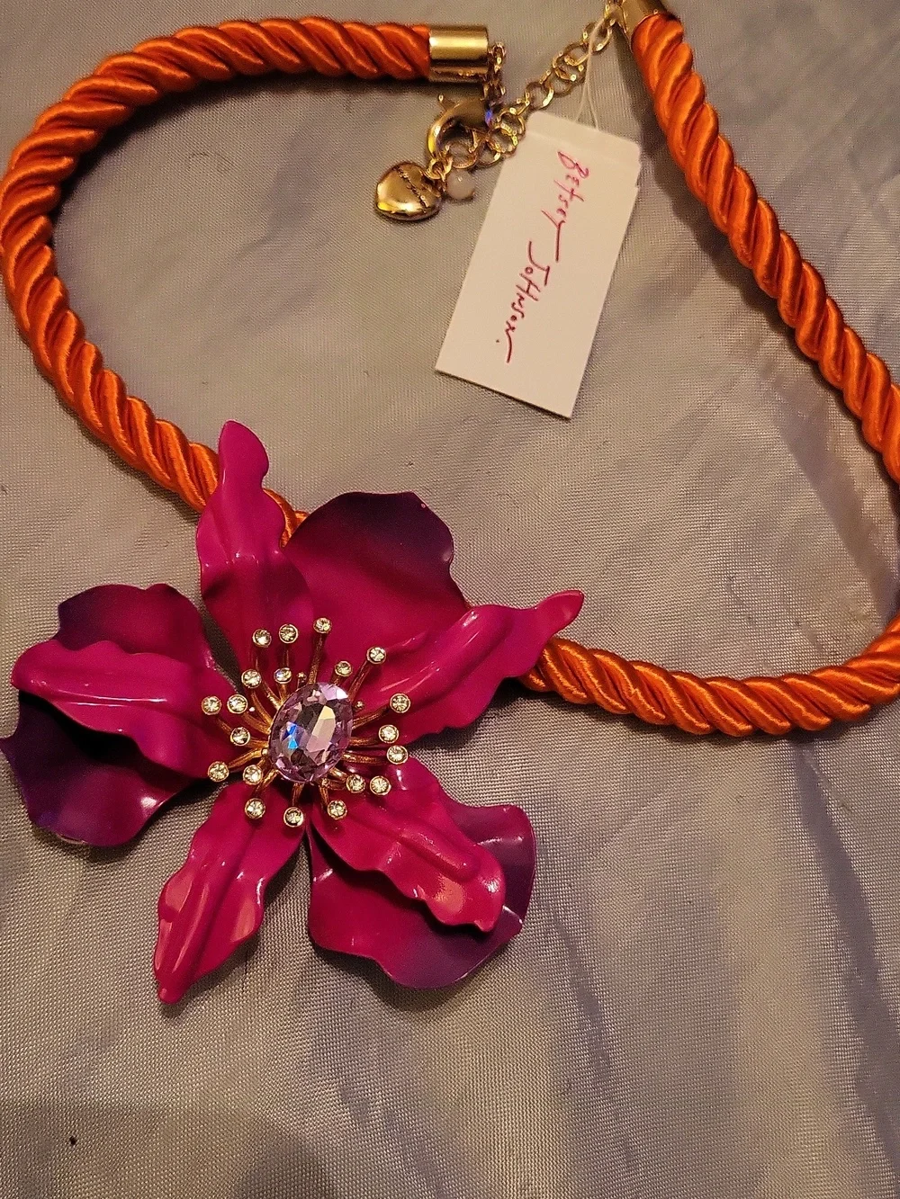 Betsey Johnson Pink Flower Statement Necklace with Orange Rope Bnwt HL - Picture 4 of 7